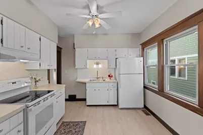 1971 S 81st St, West Allis, WI 53219 - Photo 13