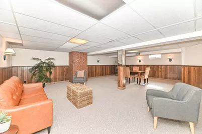 5111  Russell Ct, Greendale, WI 53129 - Photo 27