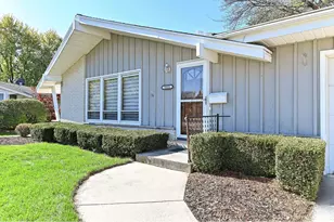 5111 Russell Ct, Greendale, WI 53129 - Photo 3