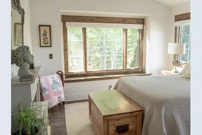 1009  17th Ave, Grafton, WI 53024 - Photo 15