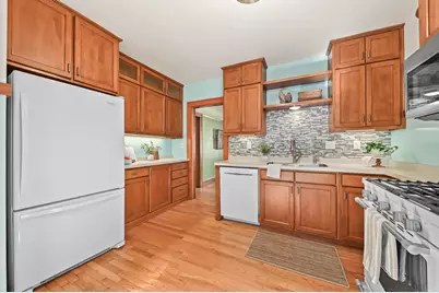 2461 N 60th St, Wauwatosa, WI 53210 - Photo 17