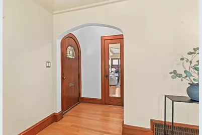 2461 N 60th St, Wauwatosa, WI 53210 - Photo 7