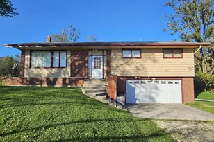 5011 River Rd, West Bend, WI 53095 - Photo 1