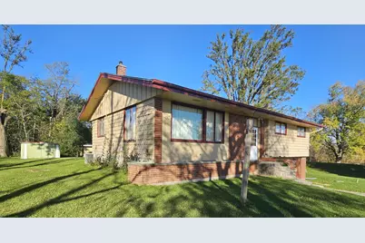 5011  River Rd, West Bend, WI 53095 - Photo 3