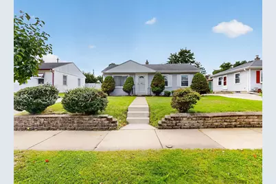 6829 W Arthur Ave, West Allis, WI 53219 - Photo 31