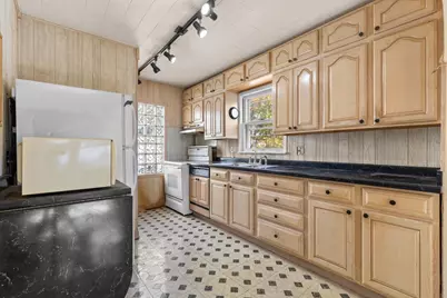 1100 N 69th St, Wauwatosa, WI 53213 - Photo 11