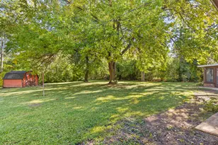 5252 S Tuckaway Dr, Greenfield, WI 53221 - Photo 27