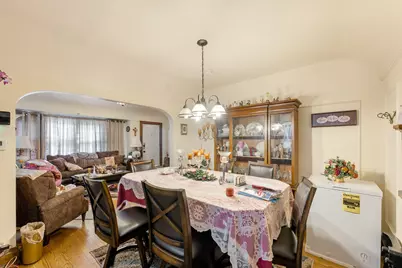4881 N 27th St, Milwaukee, WI 53209 - Photo 5