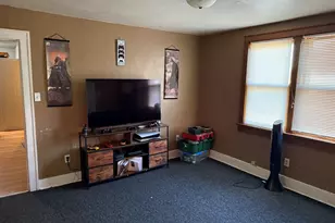 1326 E Warnimont Ave, Milwaukee, WI 53207 - Photo 9