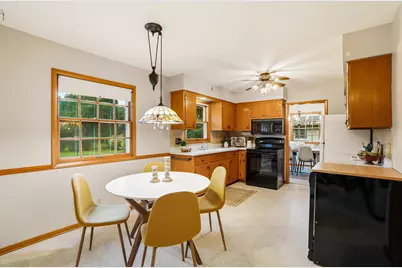 738  6th Ave, Grafton, WI 53024 - Photo 9