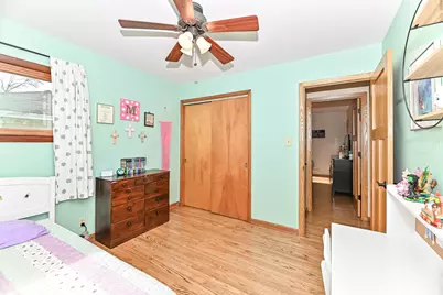 2893 S 96th St, West Allis, WI 53227 - Photo 17