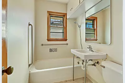 3021  24th Ave, Kenosha, WI 53140 - Photo 11