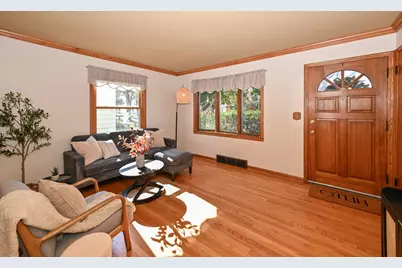 3620 N 98th St, Milwaukee, WI 53222 - Photo 3