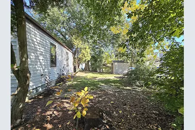 357 E Gauer Cir, Milwaukee, WI 53207 - Photo 31