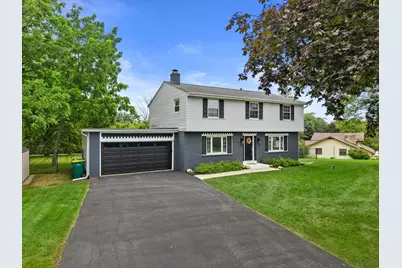 N113W13033  Crestview Dr, Germantown, WI 53022 - Photo 39
