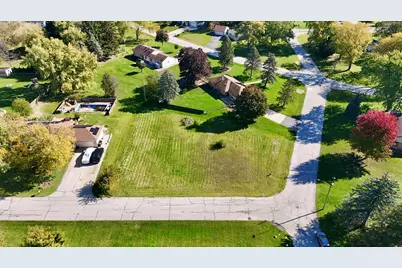 Lt8 W Abbott Ave, Greenfield, WI 53221 - Photo 9