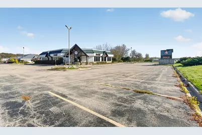 3650 W Washington St, West Bend, WI 53095 - Photo 51