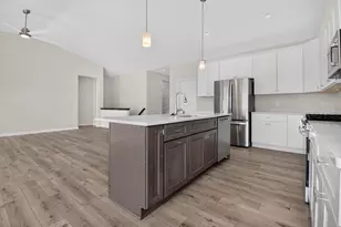 1269 West Kiddle Ln, Racine, WI 53182 - Photo 9