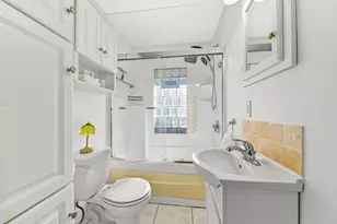 505 W Waterford Ave, Milwaukee, WI 53207 - Photo 13