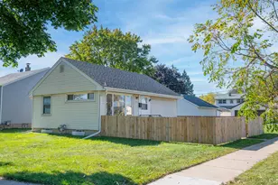 505 W Waterford Ave, Milwaukee, WI 53207 - Photo 23