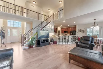 756  Tallgrass Ct, Richfield, WI 53017 - Photo 5