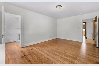 304 W Jackson St, Port Washington, WI 53074 - Photo 11