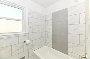 3270 S 51st St, Milwaukee, WI 53219 - Photo 21