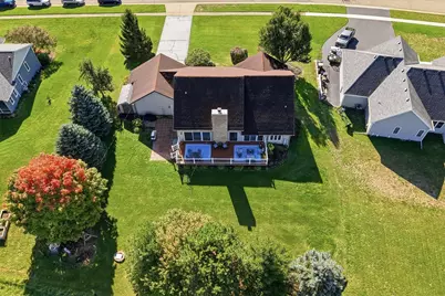 1556  Fox Run Dr, Twin Lakes, WI 53181 - Photo 37