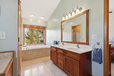 1556  Fox Run Dr, Twin Lakes, WI 53181 - Photo 17