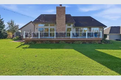 1556  Fox Run Dr, Twin Lakes, WI 53181 - Photo 33