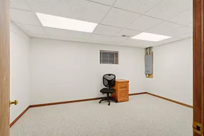1556  Fox Run Dr, Twin Lakes, WI 53181 - Photo 27