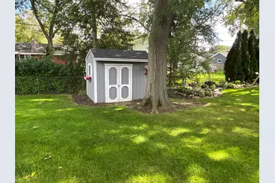 W173N8464  Westbridge Ave, Menomonee Falls, WI 53051 - Photo 21
