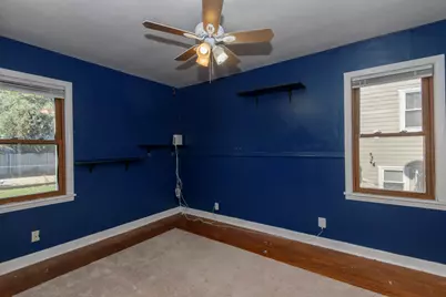 3163 S 22nd St, Milwaukee, WI 53215 - Photo 15