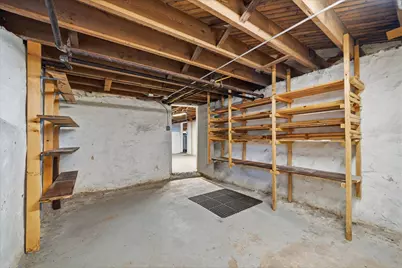 9731 W Highland Rd, Mequon, WI 53097 - Photo 41