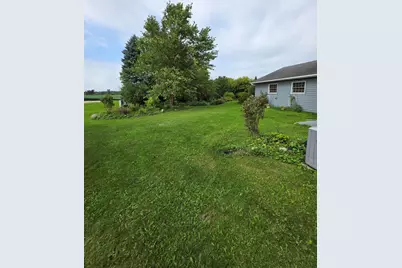 6896  Arthur Rd, Hartford, WI 53027 - Photo 5
