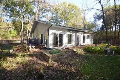N6768  Lake Dr, Richmond, WI 53190 - Photo 3