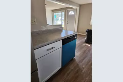 7721  Pershing Blvd, Kenosha, WI 53142 - Photo 5