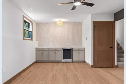2118  Canary St, West Bend, WI 53090 - Photo 33