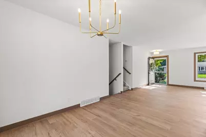 2118  Canary St, West Bend, WI 53090 - Photo 19