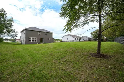 706  Arbor Ridge Dr, Delavan, WI 53115 - Photo 33