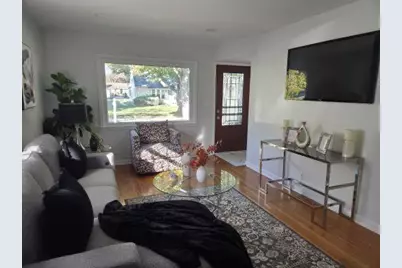 4672 N 69th St, Milwaukee, WI 53218 - Photo 5