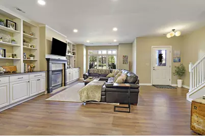 101  56th St #2, Kenosha, WI 53140 - Photo 5