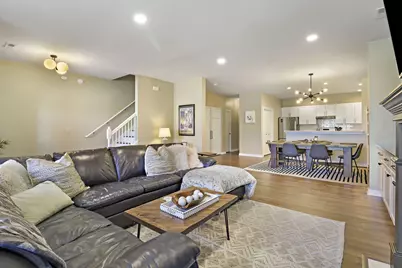 101  56th St #2, Kenosha, WI 53140 - Photo 3
