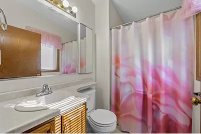 509 N University Dr, Waukesha, WI 53188 - Photo 23