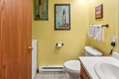 621  Barrington Ct #B, West Bend, WI 53095 - Photo 19