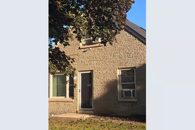 7421 W Grantosa Dr, Milwaukee, WI 53218 - Photo 3