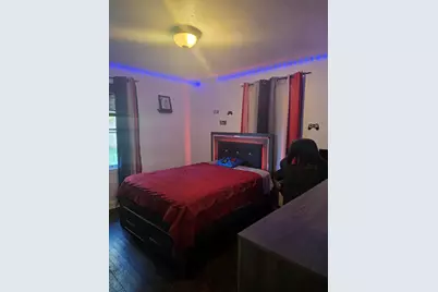 7421 W Grantosa Dr, Milwaukee, WI 53218 - Photo 7