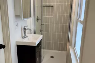 919 E Holt Ave, Milwaukee, WI 53207 - Photo 23
