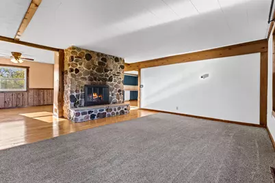 657  Clare Ln, Erin, WI 53027 - Photo 7