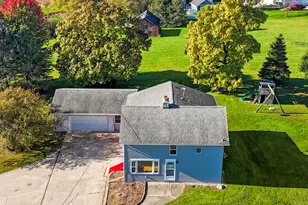 657 Clare Ln, Erin, WI 53027 - Photo 33